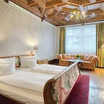 Eisenhut ホテル 4*
