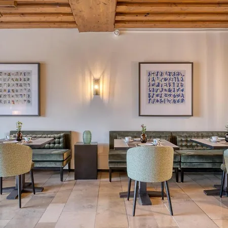 ホテル Eisenhut 4*