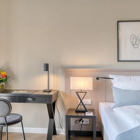 Hotel Eisenhut 4*