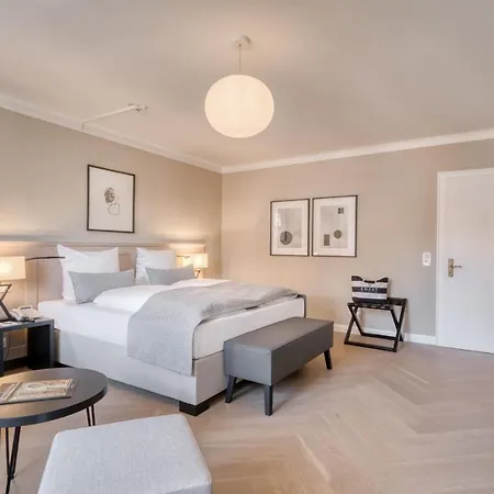 Eisenhut Otel 4*