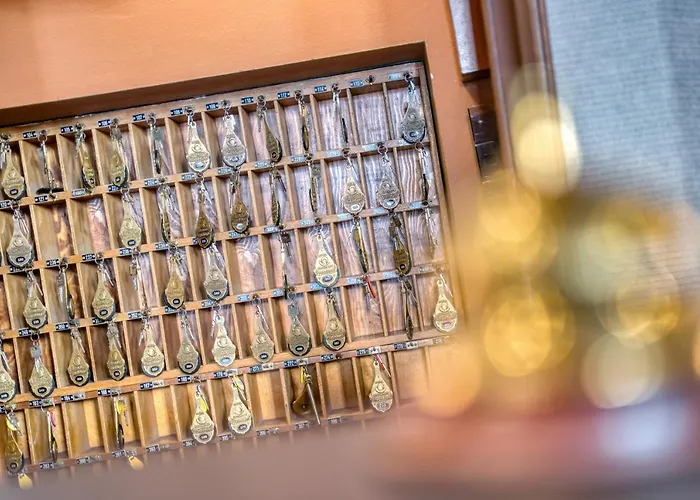 Eisenhut 4* Ρότενμπουργκ (Τάουμπερ)